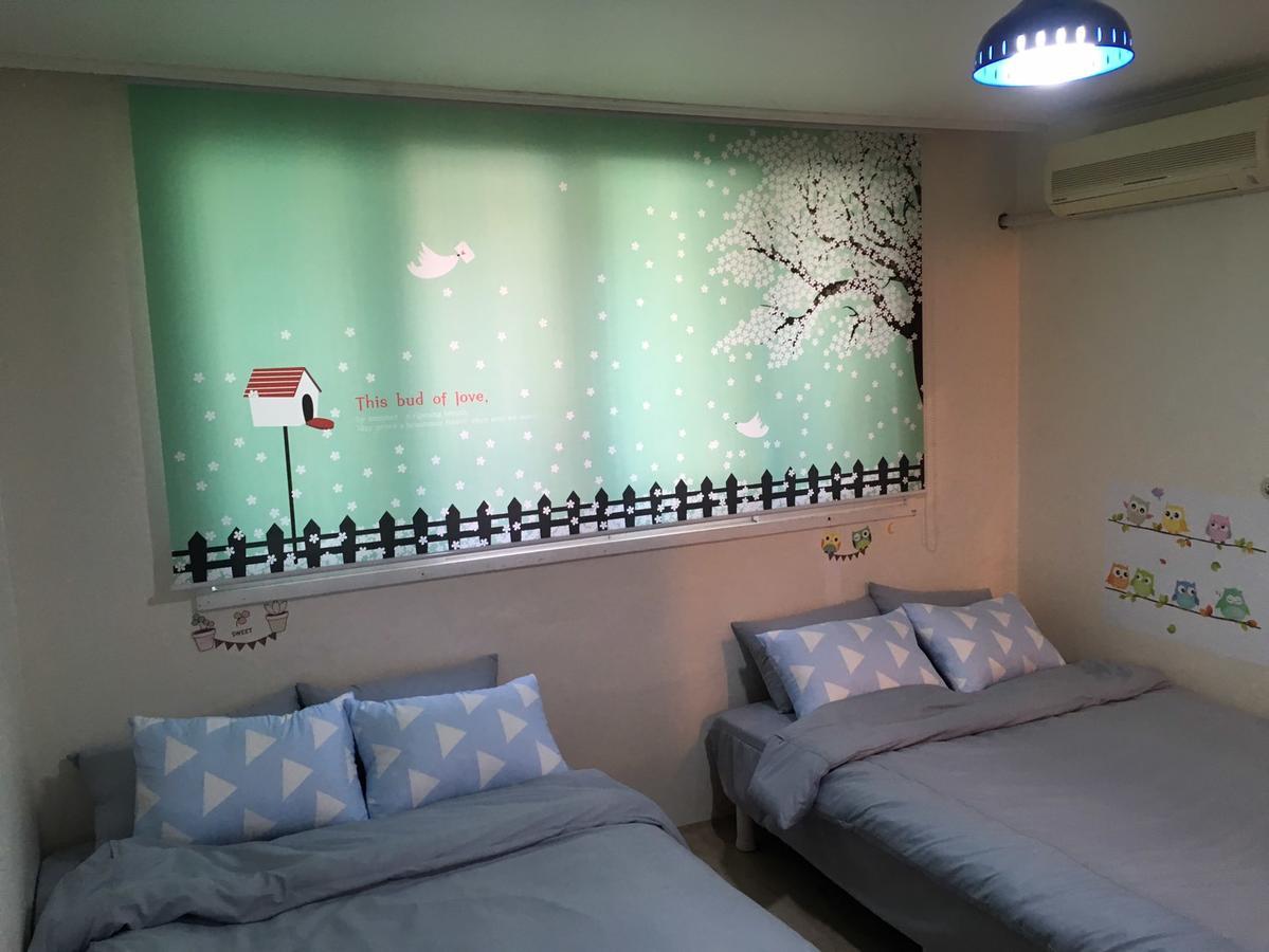 Kiki House Hongdae 2 Hotel Seoul Bagian luar foto
