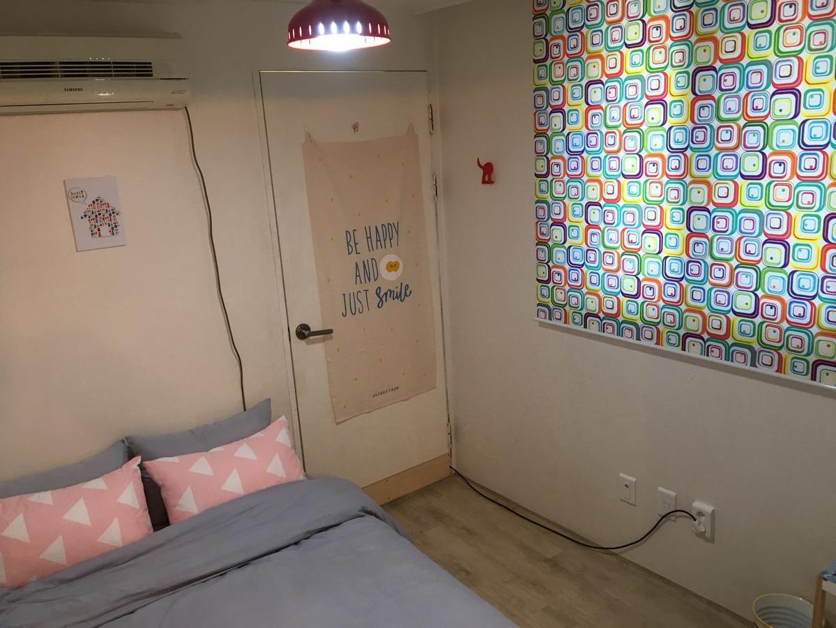 Kiki House Hongdae 2 Hotel Seoul Bagian luar foto